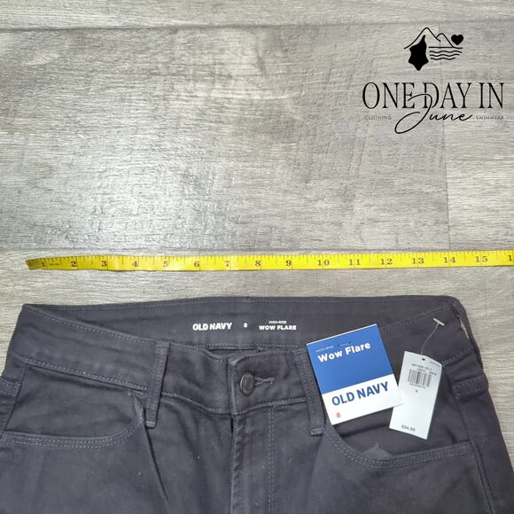 Old Navy High Rise WOW FLare Jeans Size 8 - Picture 3 of 6